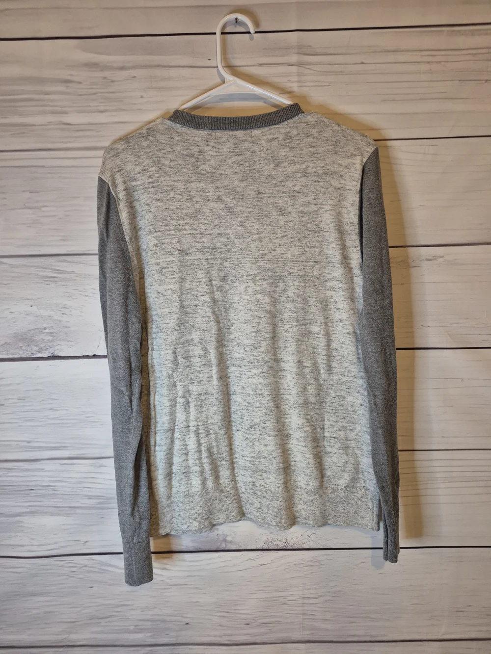 Banana Republic Two-Tone Gray Crewneck Henley Sweater M